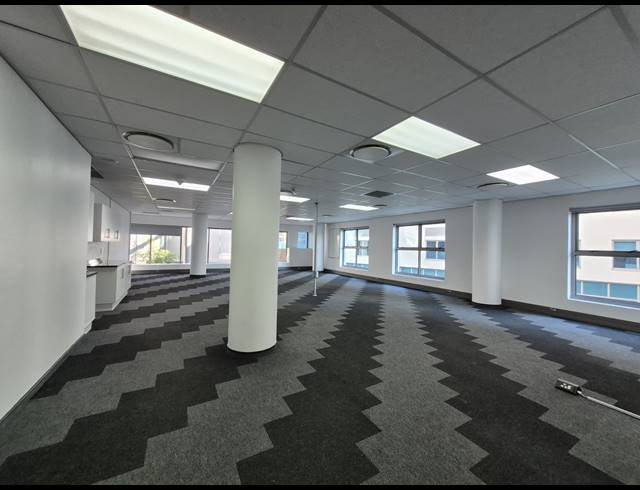 216M² OFFICE TO LET IN ROSEBANK